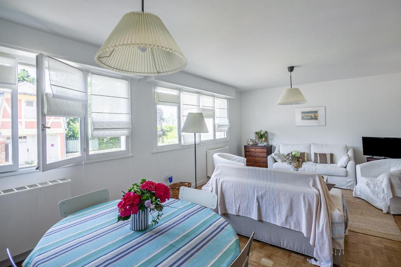 Ferienwohnung Le Saint E Dinard Exterior foto